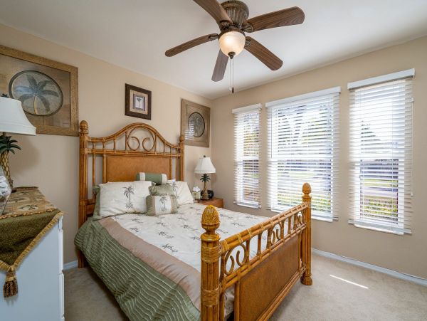 Fort Myers Lake Front 3 Bedroom Home