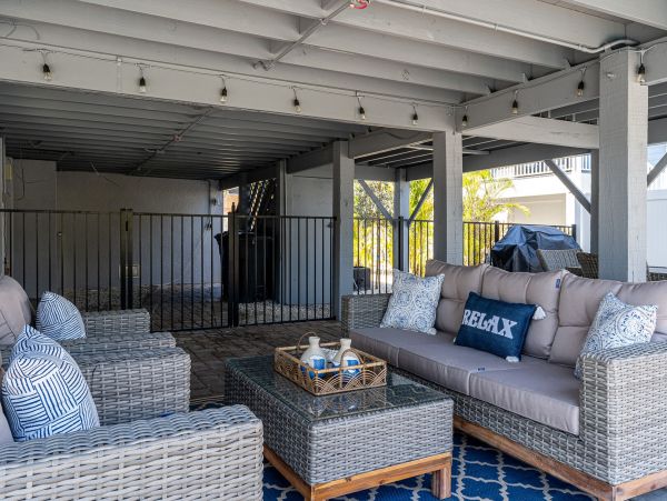 Fort Myers Beach Pool Home with 3 Bedrooms