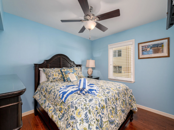 Fort Myers Vacation Condo with Partial Gulf Views and Community Pool