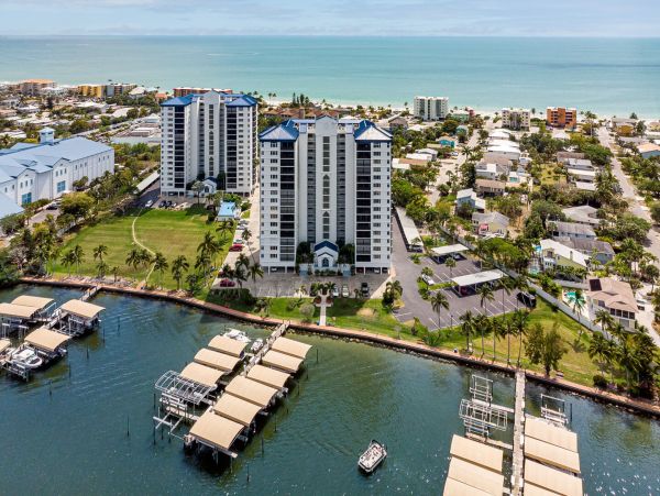 Fort Myers Condo 1011474
