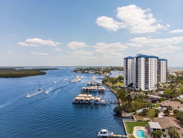 Fort Myers Condo 1011474