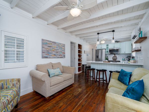 Fort Myers Home 1011475