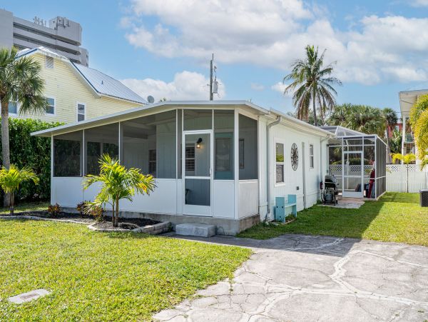 Fort Myers Home 1011475