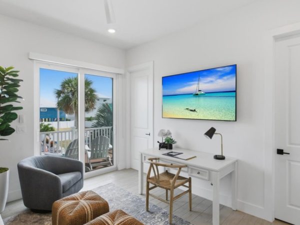 Modern 4-Bedroom Fort Myers Beach Home With Pool