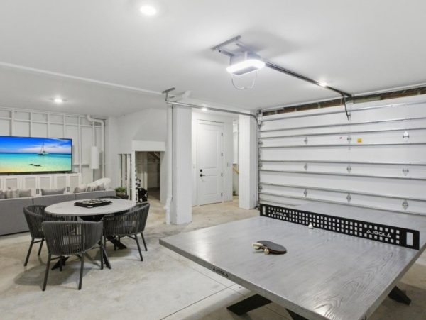 Modern 4-Bedroom Fort Myers Beach Home With Pool