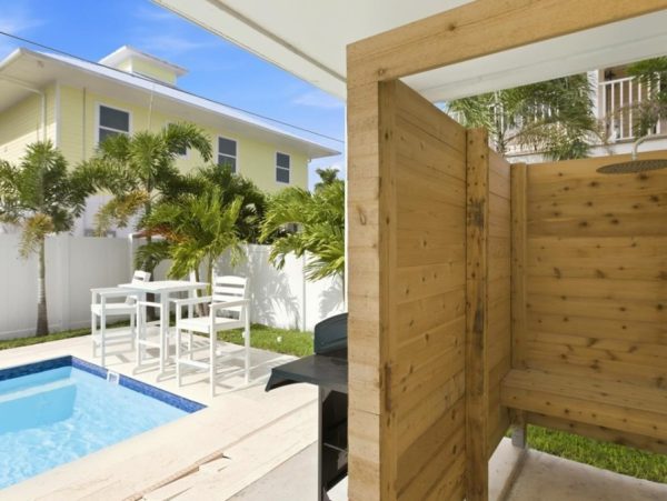 Modern 4-Bedroom Fort Myers Beach Home With Pool
