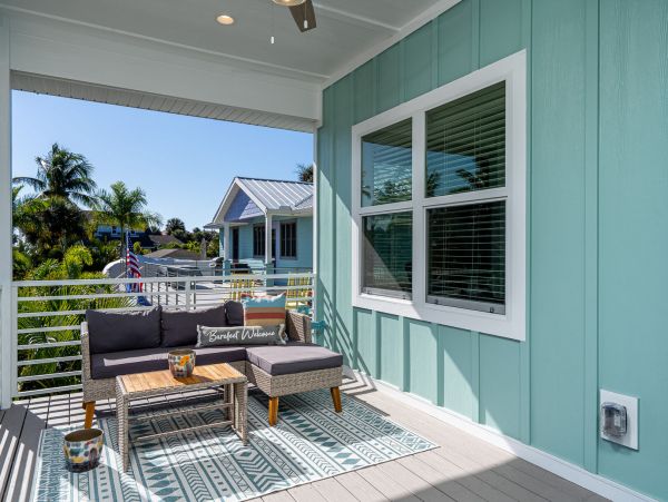 Fort Myers Beach Private Home with Outdoor Pool