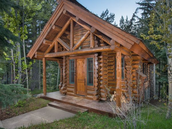 Teton Village 2 Bedroom Luxury Cabin with Hot Tub