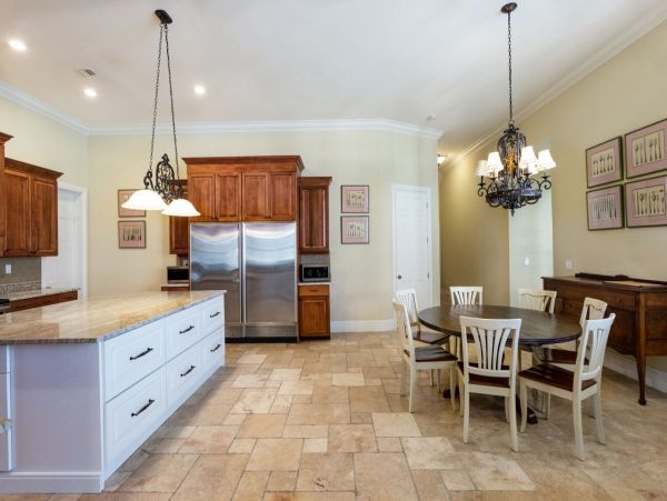 Naples Condo 1011489