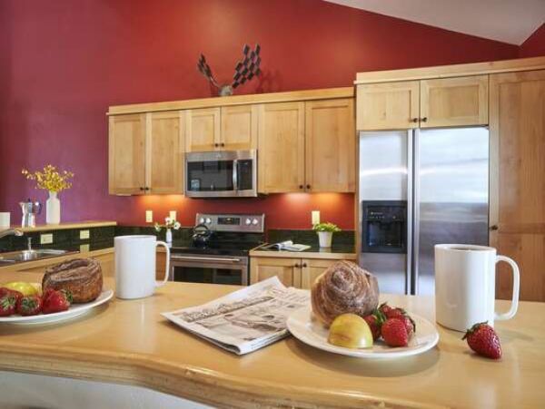 4 Bedroom Luxury Home with Private Hot Tub