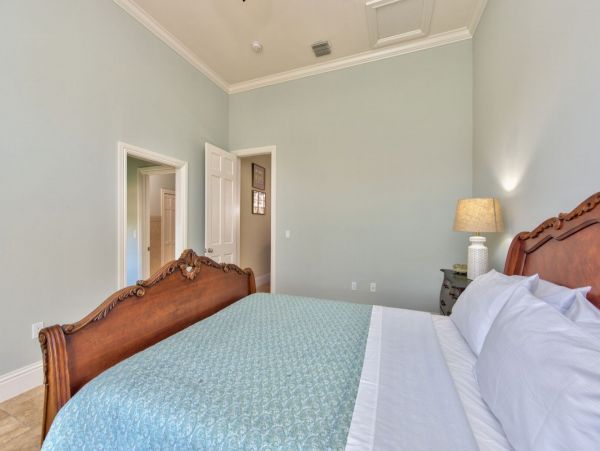 Naples Condo 1011492
