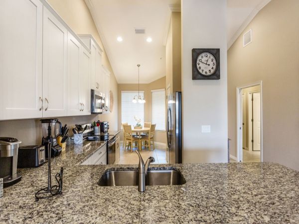 Naples Condo 1011495