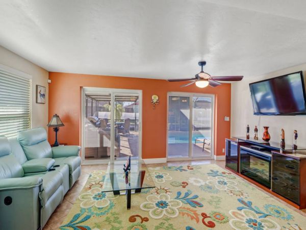 Cape Coral Home 1011502