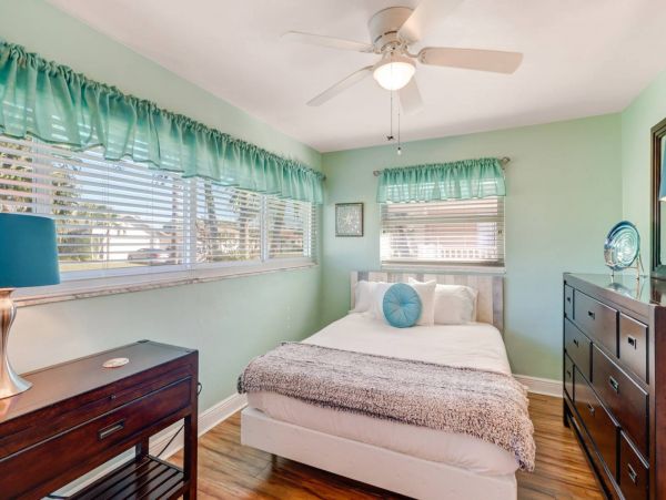 Cape Coral Home 1011502