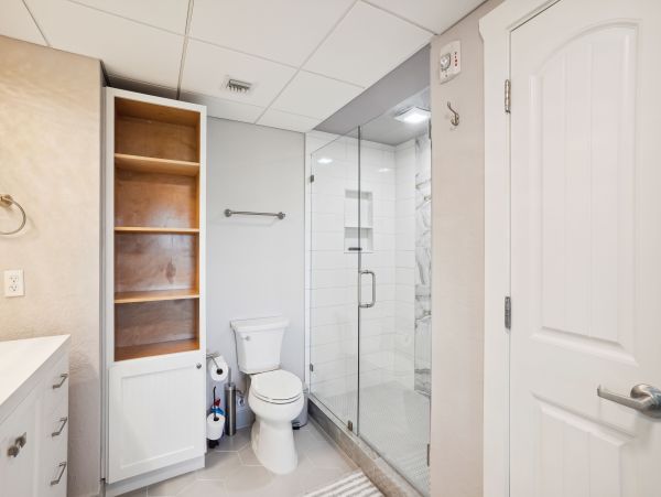 Charming Wtaerfrot Condo - Steps from Beach and Water Park