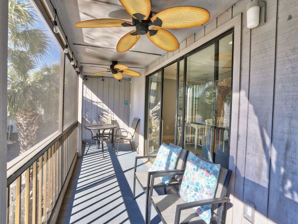 Coastal Retreat in Indian Shores: Spacious Townhome Just Steps from the Beach
