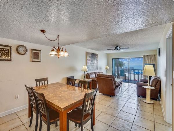 Indian Rocks 1st floor 3 BR Condo