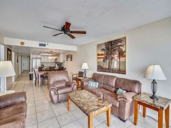 Indian Rocks 1st floor 3 BR Condo