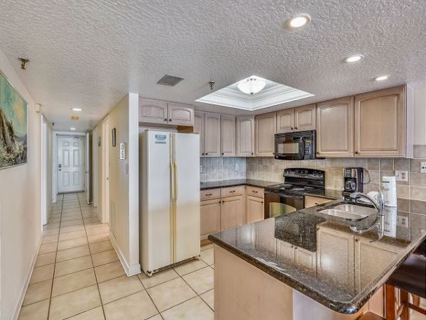 Indian Rocks 1st floor 3 BR Condo