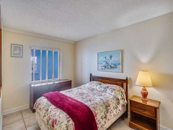 Indian Rocks 1st floor 3 BR Condo