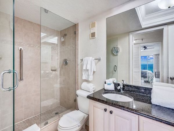Indian Rocks 1st floor 3 BR Condo