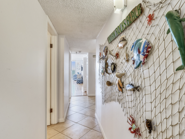 Beachfront 3 Bedrooms Vacation Condo in Indian Shores