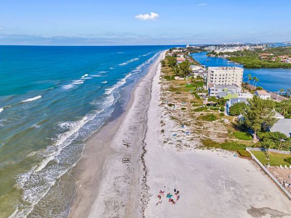 Indian Shores Beachfront Three Bedroom Vacation Rental