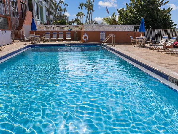 Indian Shores Beachfront Three Bedroom Vacation Rental