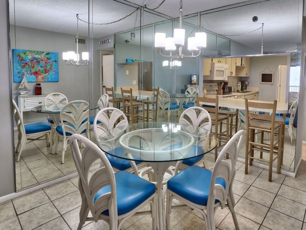 Top-Floor Beachfront Condo with Gulf-Front Views in Madeira Beach