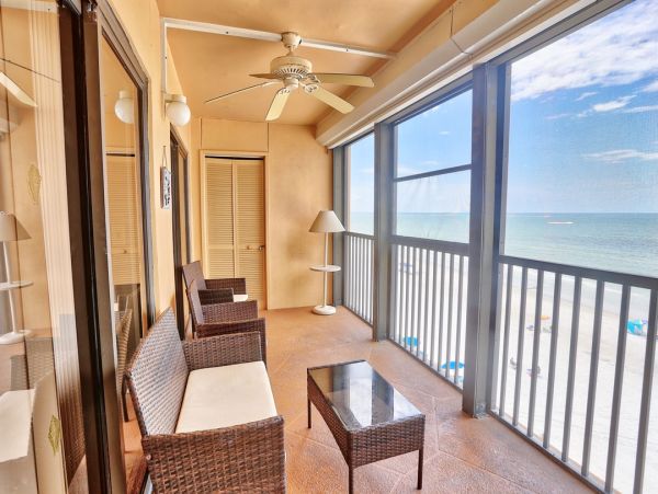 Top-Floor Beachfront Condo with Gulf-Front Views in Madeira Beach