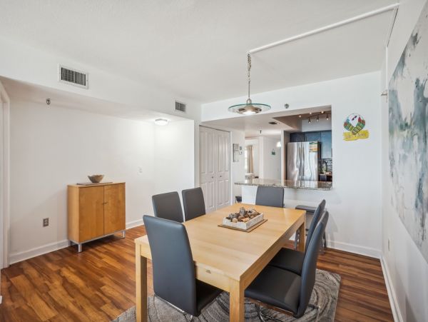 Three Bedroom Oceanfront Vacation Rental in Madeira Beach