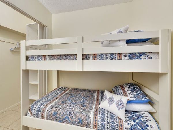 Indian Shores Ai Condo 1011533