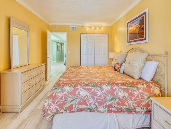 Indian Rocks Indian Shores Condo 1011534