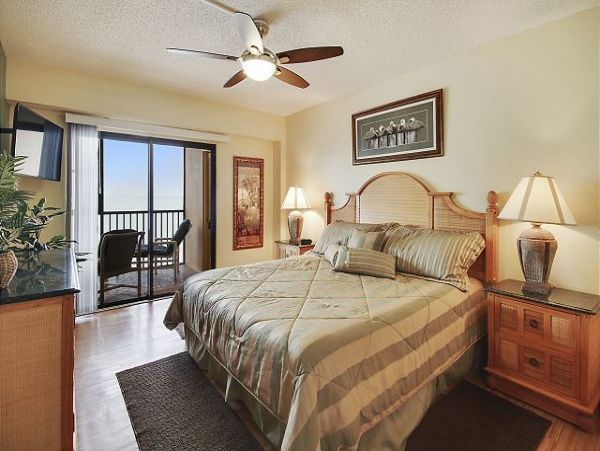 Three Bedroom Beachfront Lovely on Madeira Beach