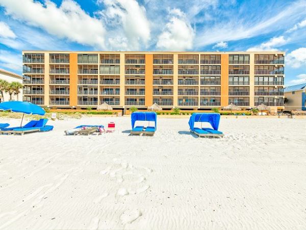 Madeira Beach Vacation Condo Three Bedroom Gulf Views