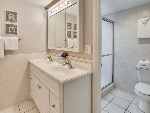 Indian Shores Ai Condo 1011540