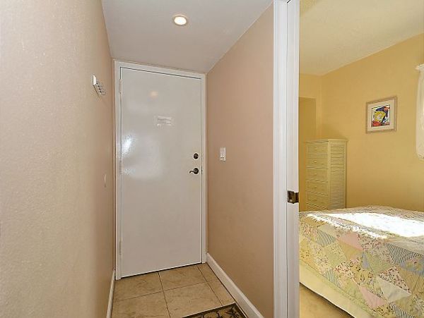 Indian Shores Ai Condo 1011541
