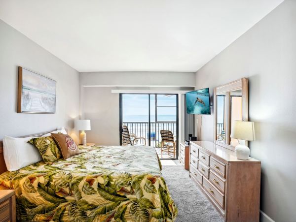 Madeira Beach Vacation Gulf-Front Condo