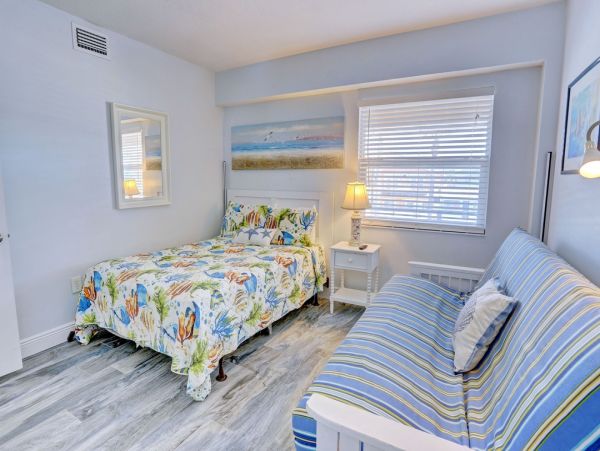 Madeira Beach Vacation Condo Beachfront Rentals on Florida’s Gulf Coast