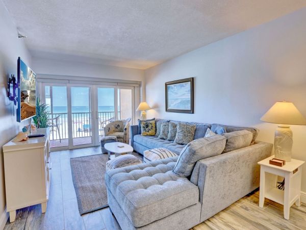 Madeira Beach Vacation Condo Beachfront Rentals on Florida’s Gulf Coast
