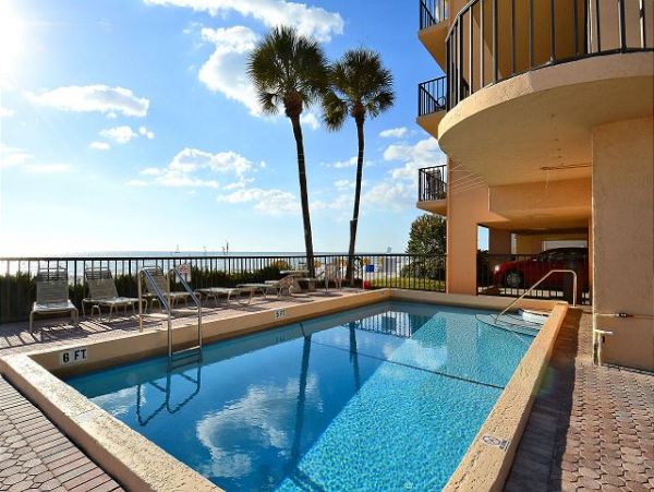 Gulf front Premium Unit