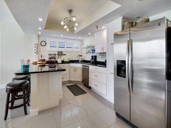 Madeira Beach Oceanfront Vacation Rental - Gulf View Condo with Pool