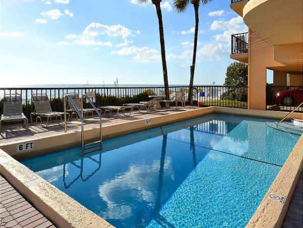 Beachfront Two Bedroom Condo in Madeira Beach Sleeps 6