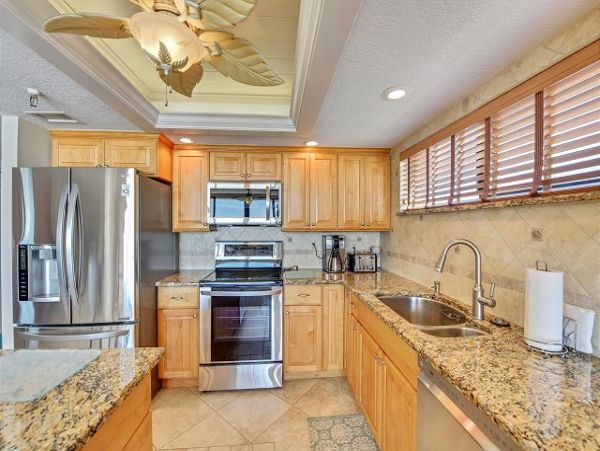 Madeira Beach Beachfront Condo Rental - Gulf View Vacation Home with Pool