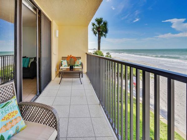 Gulf Front 2 Bedroom Condo in Madeira Beach