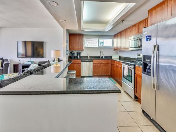 Gulf Front 2 Bedroom Condo in Madeira Beach
