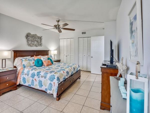 Gulf Front 2 Bedroom Condo in Madeira Beach