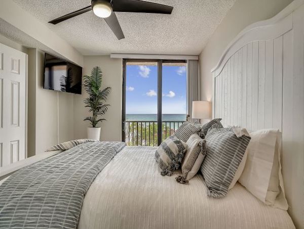 Madeira Beach Vacation Condo Two Bedroom On Beach