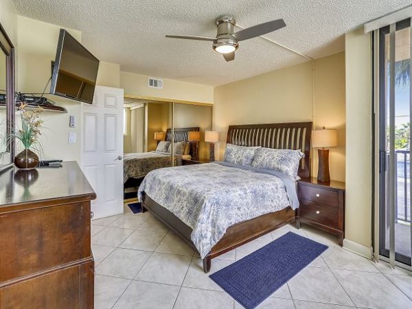 Gulf Front Madeira Beach Condo with Two Bedrooms