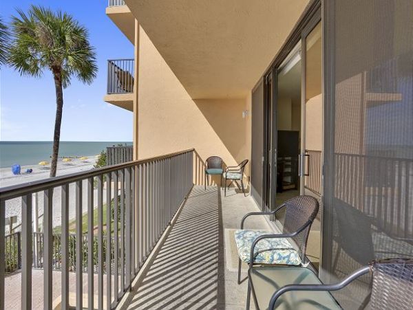 Gulf Front Madeira Beach Condo with Two Bedrooms